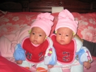 雙胞胎女兒